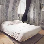 Nocleg ze śniadaniem Chateau De Grosfy