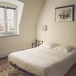 Chateau De Grosfy Nocleg ze śniadaniem 3*