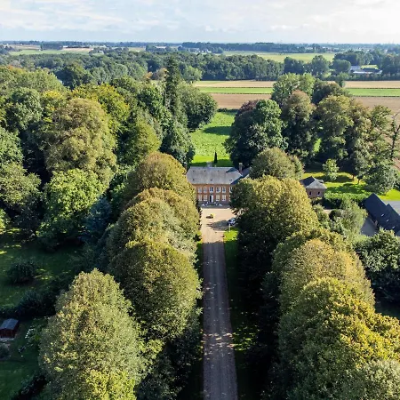 Bed & Breakfast Chateau De Grosfy