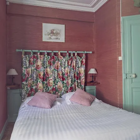 Chateau De Grosfy Bed & Breakfast Hugleville-en-Caux