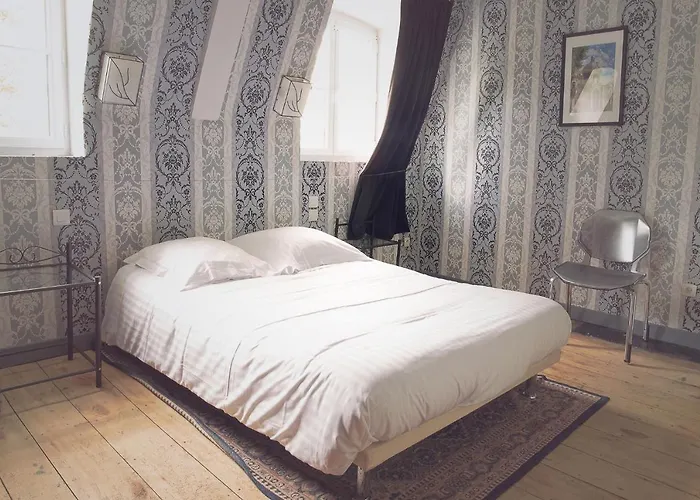 Bed & Breakfast Chateau De Grosfy