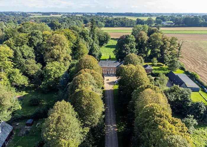 Bed & Breakfast Chateau De Grosfy